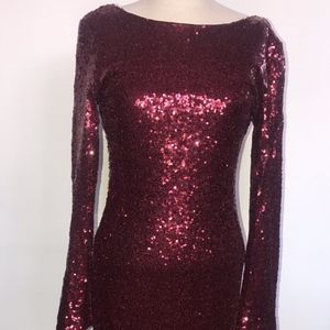 Burgundy long sleeve sequin dress